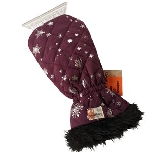 Ruff hewn mitten ice scraper